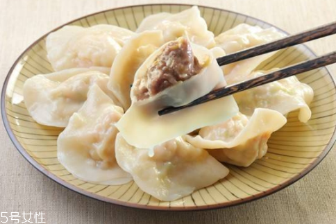 餃子皮怎么做最軟？4個(gè)小妙招讓餃子皮又軟又勁道
