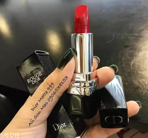 口紅融化了可以放冰箱嗎？冰凍3小時即可恢復
