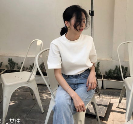 牛仔褲洗完怎么掛？牛仔褲的晾曬方法