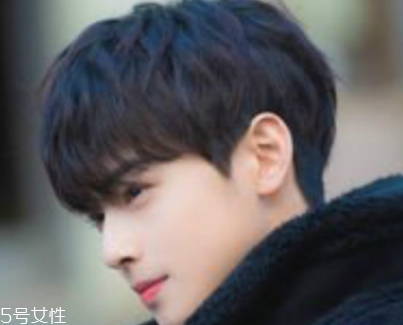 男士怎么樣設(shè)計(jì)發(fā)型好看？4款帥氣穩(wěn)重發(fā)型