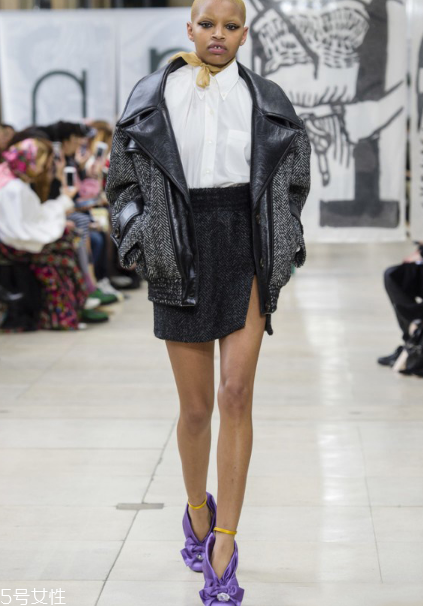 miumiu2018秋冬系列好看嗎_有哪些款式？