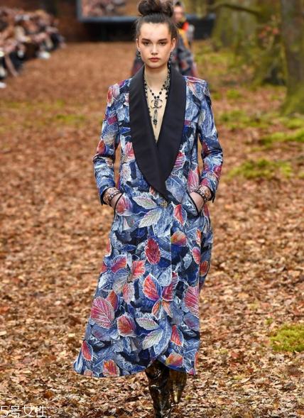 chanel香奈兒2018秋冬系列好看嗎_有哪些款式？