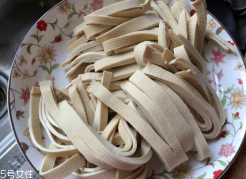 豆腐皮泡一天能吃嗎？泡太軟口感不好