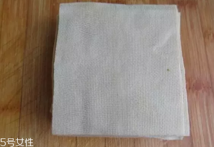 豆腐皮能油炸嗎？火候太猛容易炸糊