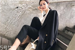 雙排扣西裝怎么搭配？盡顯帥氣女王范兒