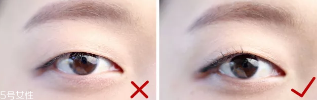 眼線眼尾怎么畫好看？用透明膠畫出優(yōu)美弧度