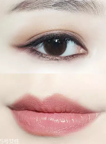 顯年輕的口紅色有哪些？TF黑管口紅溫柔又活潑
