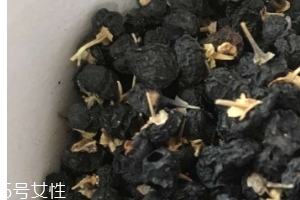黑枸杞青少年能吃嗎？可以適量喝