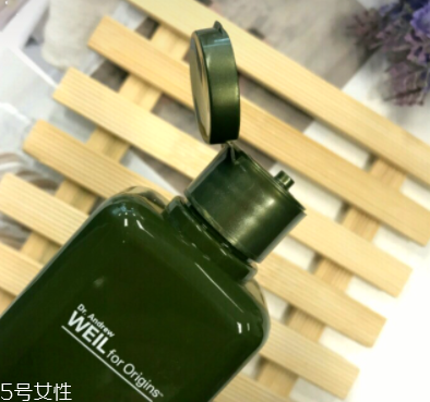 悅木之源菌菇水搭配什么乳液？