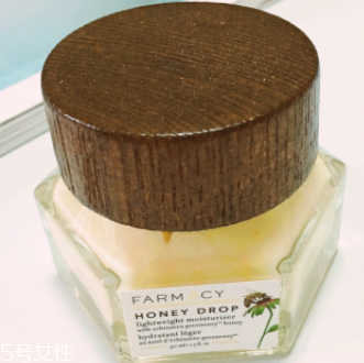 面霜和乳液都要用嗎？油皮可以只用一種