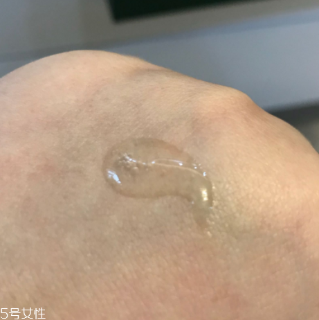 海藍(lán)之謎潔面凝露適合敏感肌嗎？