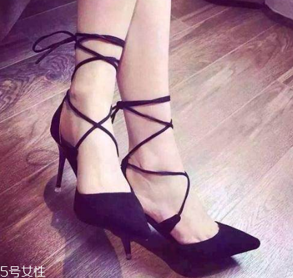 高跟鞋內(nèi)側(cè)磨損怎么辦？高跟鞋磨損修補方法
