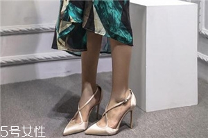 高跟鞋240是多少碼？高跟鞋碼數(shù)的意思