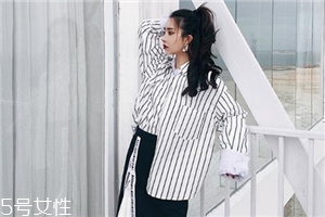 襯衫需要打底嗎？淺色襯衫最好打底