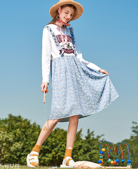 春天出游穿什么衣服好看？清新田園風(fēng)撲面而來