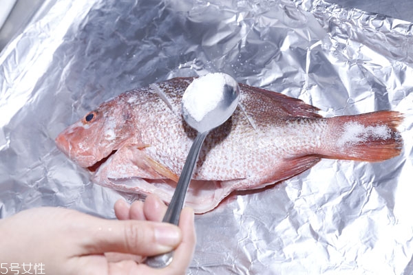 魚怎么做好吃又簡(jiǎn)單 魚的6種烹調(diào)法
