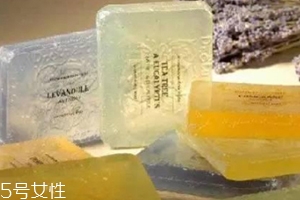 菠丹妮哪個產(chǎn)品最好用？捷克國寶級護膚品