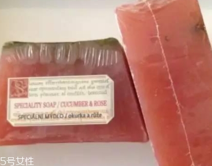 菠丹妮哪個(gè)產(chǎn)品最好用？捷克國寶級(jí)護(hù)膚品