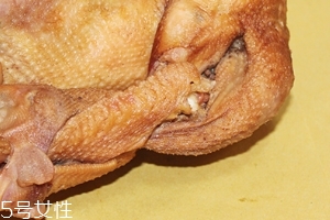 燒雞是公雞還是母雞？一般都是公雞