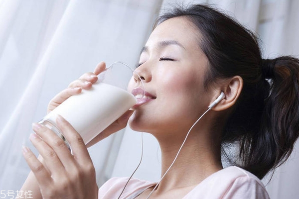 春夏不長(zhǎng)痘的方法是什么？護(hù)膚秘籍都在這里