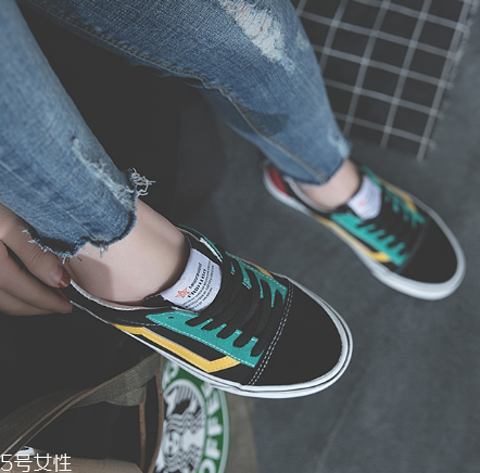 帆布鞋前面怎么清洗？讓帆布鞋煥然一新