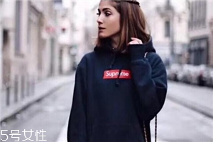 supreme衛(wèi)衣正品多少錢？全球哄搶的品牌
