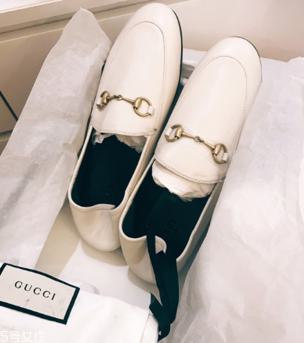 gucci樂福鞋多少錢？美貌與實(shí)穿并存