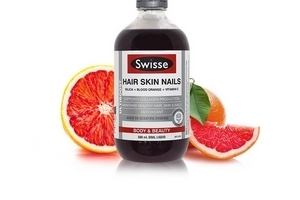 swisse膠原蛋白液含激素嗎？