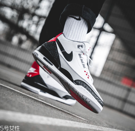air jordan 3 tinker上腳效果怎么樣？