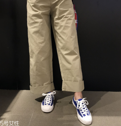 帆布鞋和板鞋有什么區(qū)別？帆布鞋板鞋大對比