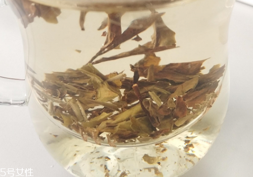 白牡丹茶多少錢一斤？180元左右