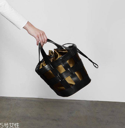 trademark是什么牌子？經(jīng)典又優(yōu)雅的品牌