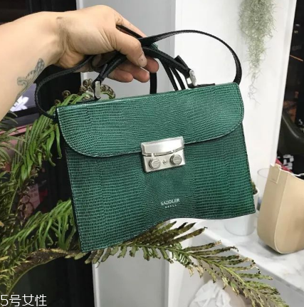 saddler seoul是什么牌子？終于不用撞包了