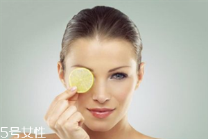 干性皮膚晚上怎么保養(yǎng) 補水保濕是關鍵