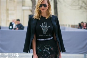 西裝配什么裙子好看？讓你美到挪不開眼