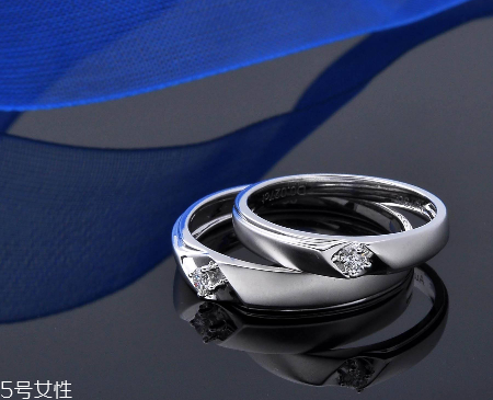 婚戒買黃金還是鉆石？?jī)烧邇?yōu)缺點(diǎn)對(duì)比