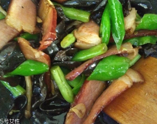 煙熏臘肉怎么清洗？正常清洗