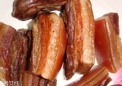 煙熏臘肉怎么炒好吃？做法多多任你選