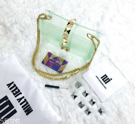 milly jelly果凍包多少錢？最適合春夏的包包