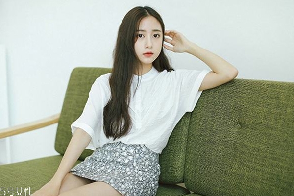 夏天穿衣怎么顯高顯瘦？兩套裝備美美出門撩漢