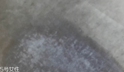 防曬乳可以當隔離用嗎？不可用在妝前