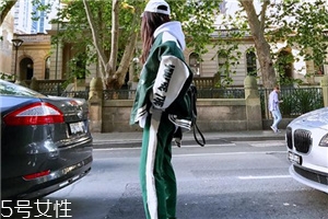 運(yùn)動褲太肥了怎么修改？運(yùn)動褲改小方法
