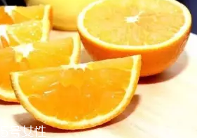 柑橘調香水好聞嗎？吃了這個大橘子