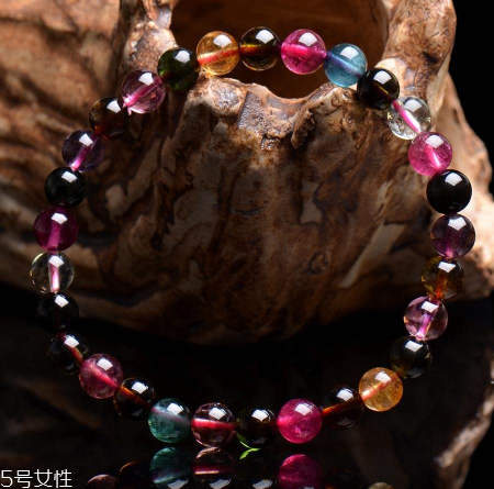 碧璽手鏈可以沾水嗎？碧璽手鏈沾水的后果