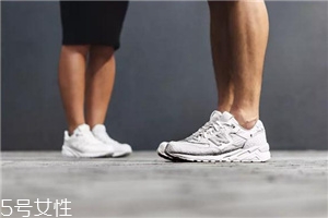 小白鞋洗了變黃怎么辦？小白鞋越洗越黃補(bǔ)救方法