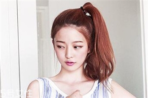 中長(zhǎng)發(fā)怎么扎好看 中長(zhǎng)發(fā)這樣扎可愛又減齡
