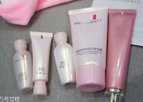 美膚寶和御泥坊哪個好？美膚寶和御泥坊品牌對比