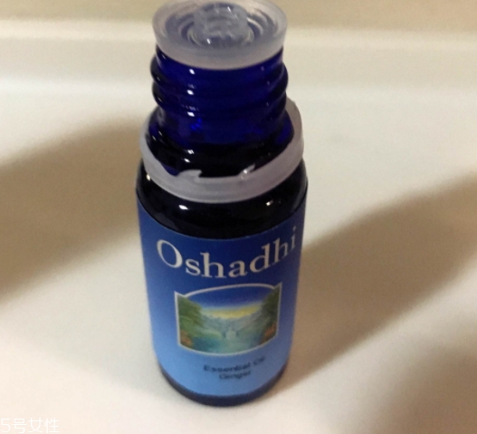 單方精油可以做香薰嗎？單方精油和復(fù)方精油哪個(gè)做香薰好