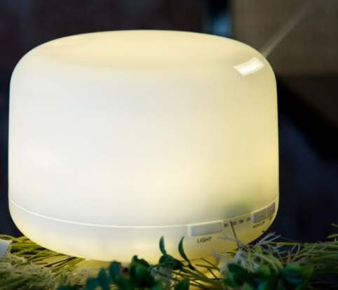 香薰燈可以開一個(gè)晚上嗎？香薰燈對(duì)身體的危害