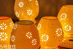 香薰燈燈不亮怎么回事？香薰燈怎么換燈泡
